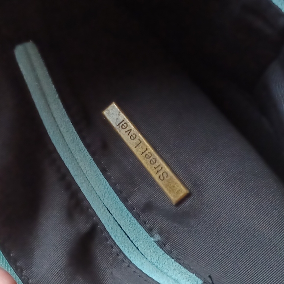 Street  Level  clutch - Picture 6 of 13